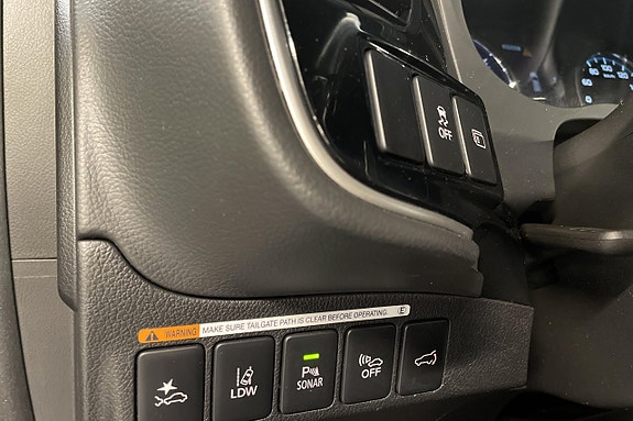 Mitsubishi Outlander 24 of 30