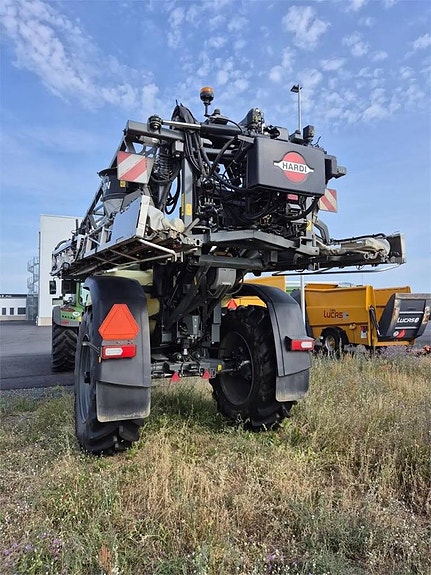 Hardi Aeon Centuraline 7000 5 of 6