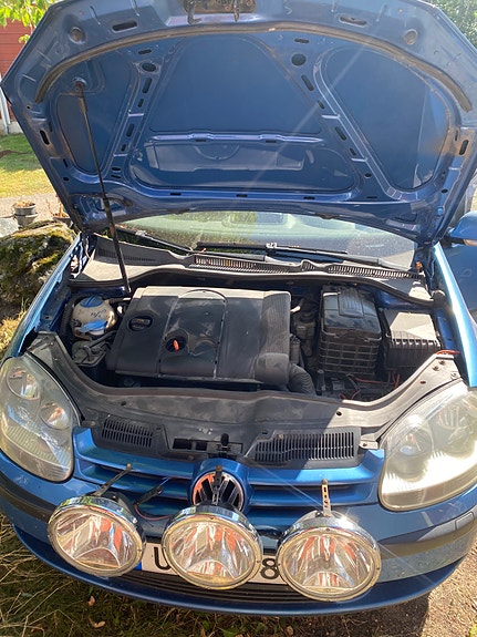 Volkswagen Golf V 4 of 9