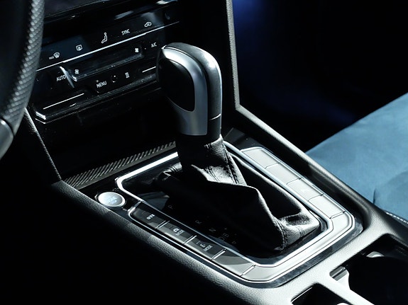 Volkswagen Passat 11 of 11