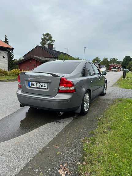 Volvo S40 3 of 15