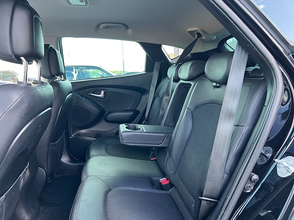 Hyundai ix35 14 of 16