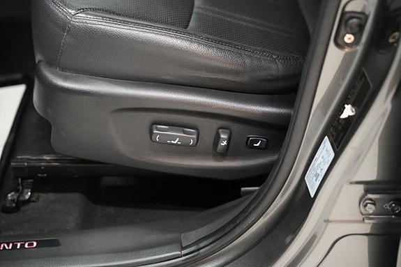 Kia Sorento 8 of 21