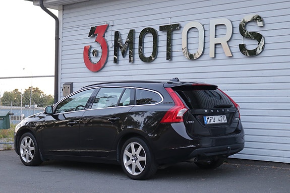 Volvo V60 9 of 18
