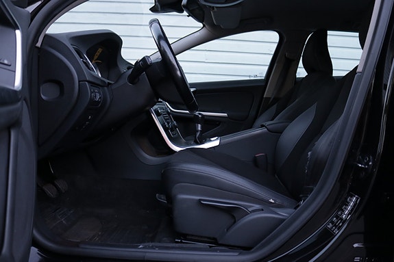 Volvo V60 10 of 18