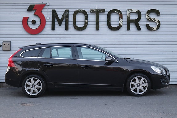 Volvo V60 4 of 18
