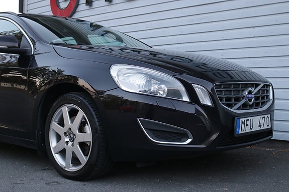 Volvo V60 18 of 18