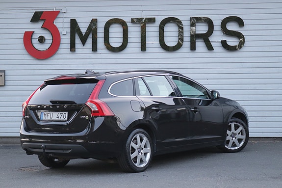 Volvo V60 17 of 18