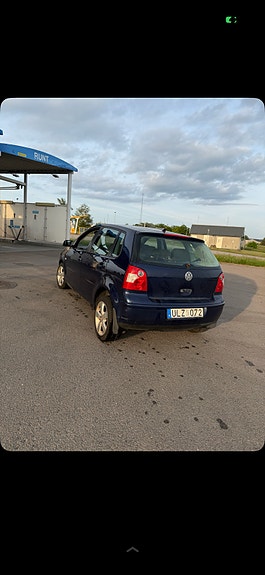 Volkswagen Polo 2 of 4
