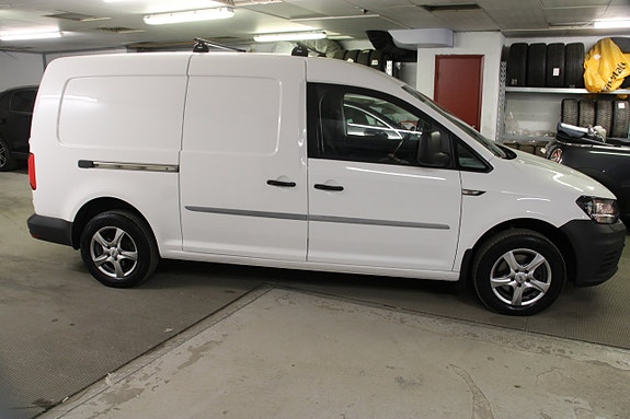 Volkswagen Caddy Maxi 14 of 18