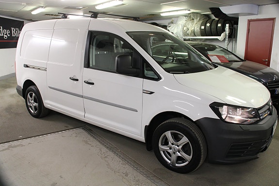 Volkswagen Caddy Maxi 18 of 18