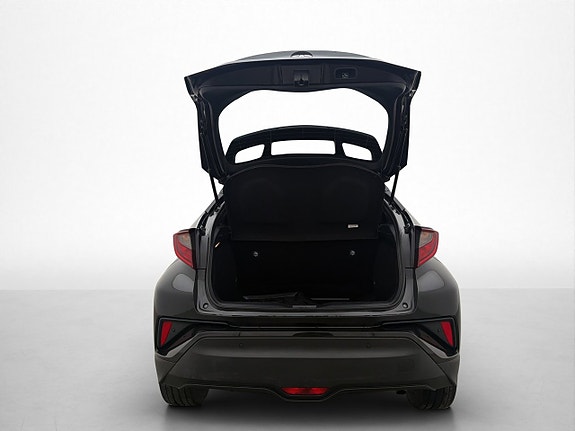 Toyota C-HR 22 of 28