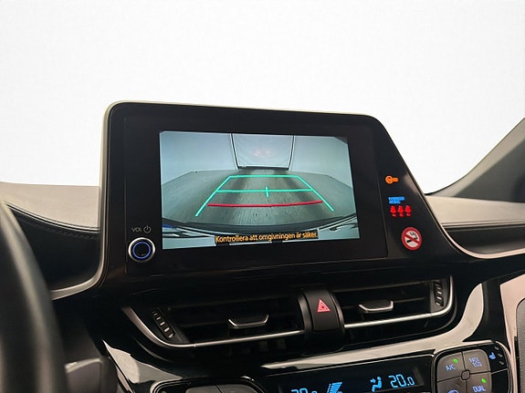 Toyota C-HR 17 of 28