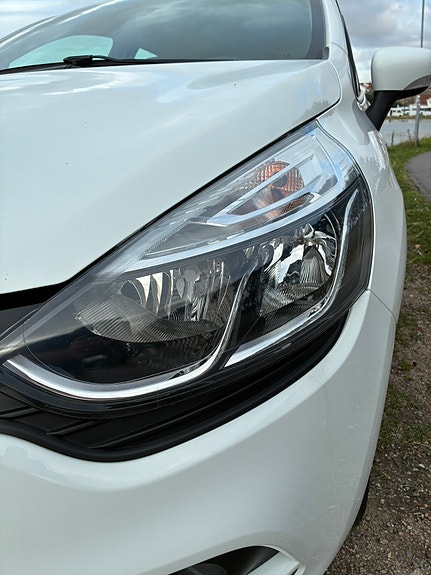 Renault Clio 6 of 6