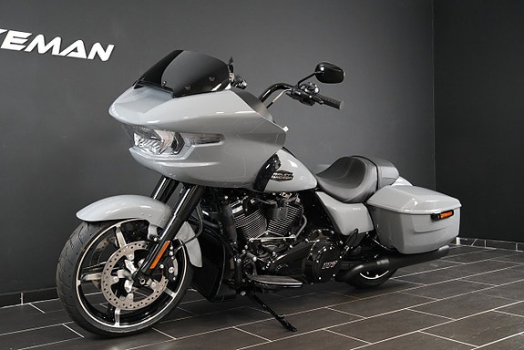 Harley-Davidson FLTRX Road Glide 117" Kampanjpris passa på! 5 of 11