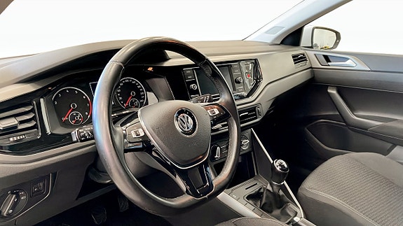 Volkswagen Polo 7 of 12