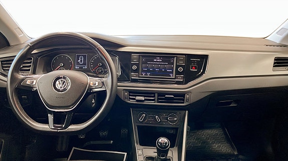 Volkswagen Polo 10 of 12