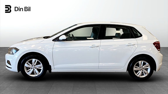 Volkswagen Polo 2 of 12