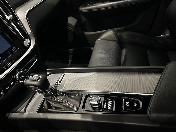 Volvo V60 14 of 14