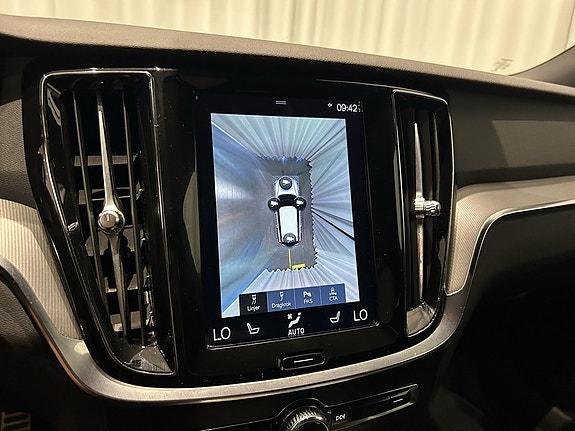 Volvo V60 13 of 14