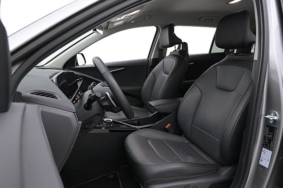 Kia Niro 10 of 27