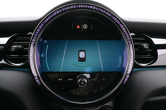 MINI Cooper SE 11 of 27