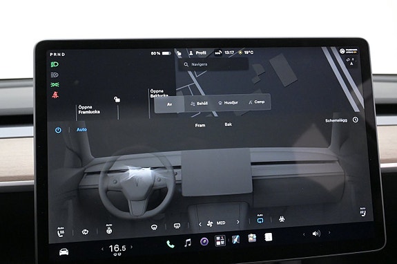 Tesla Model Y 20 of 27