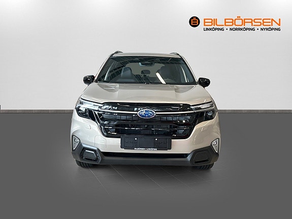 Subaru Forester 2 of 18
