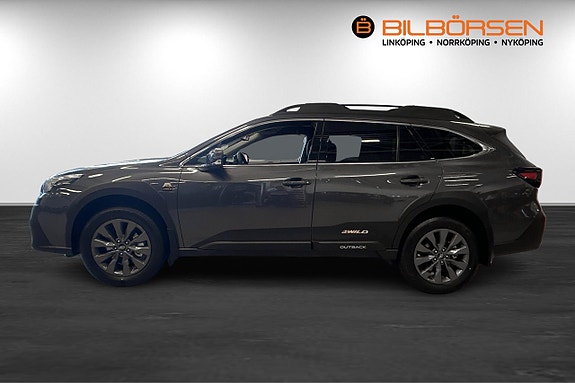 Subaru Outback 3 of 17