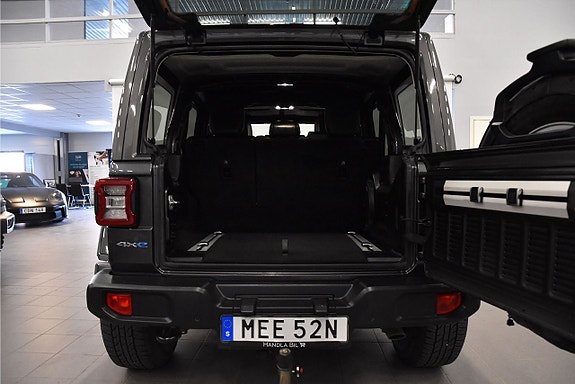 Jeep Wrangler Unlimited 22 of 22