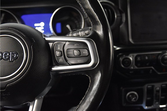 Jeep Wrangler Unlimited 11 of 22
