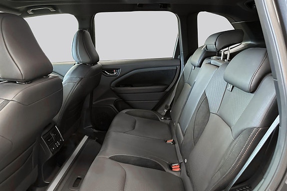Subaru Forester 9 of 20