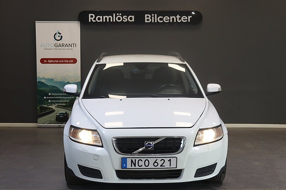 Volvo V50 5 of 20