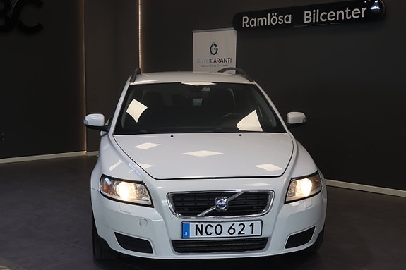 Volvo V50 6 of 20