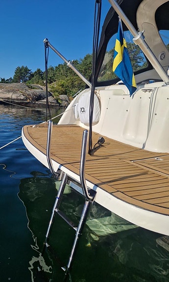 Cranchi Zaffiro 34  med låga timmar och mycket uppgraderad 4 of 13