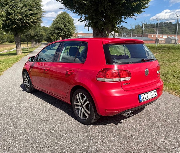 Volkswagen Golf VI 4 of 15