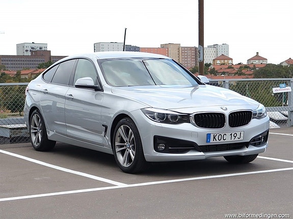 BMW 320 2 of 23