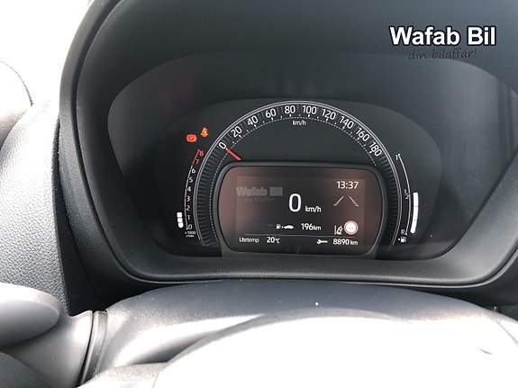 Toyota Aygo X 10 of 14
