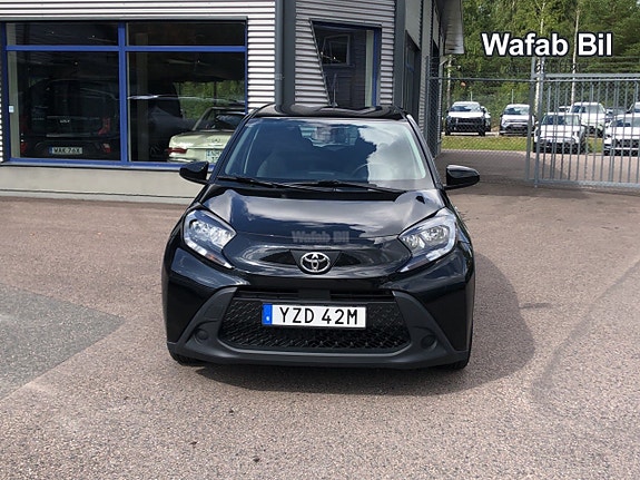 Toyota Aygo X 2 of 14