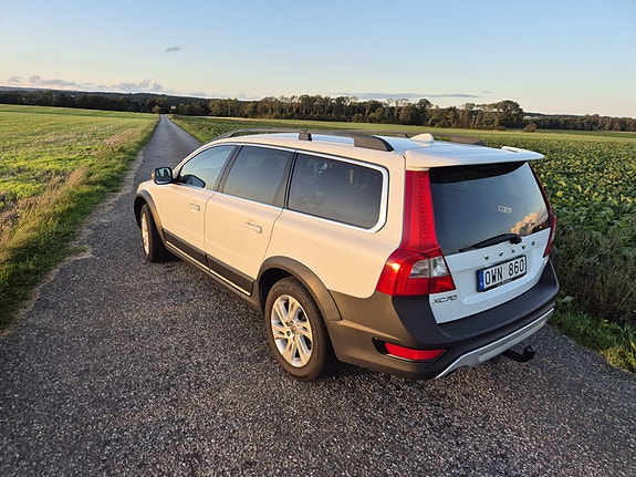Volvo XC70 3 of 14