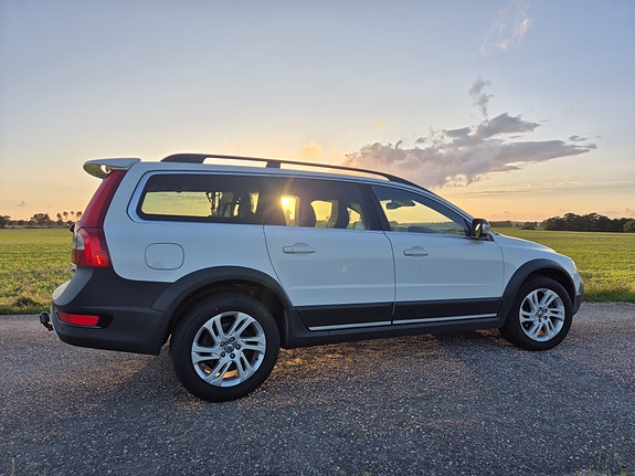 Volvo XC70 6 of 14