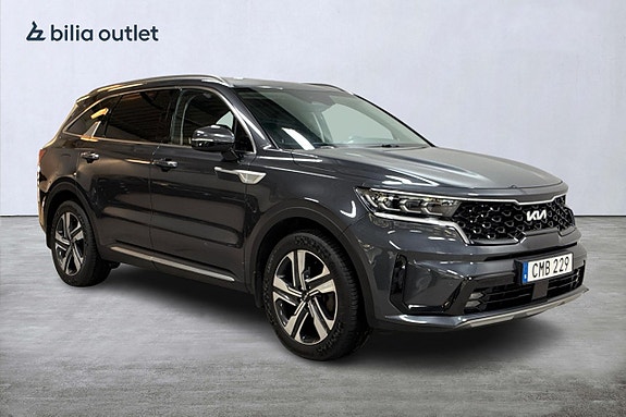 Kia Sorento 4 of 30