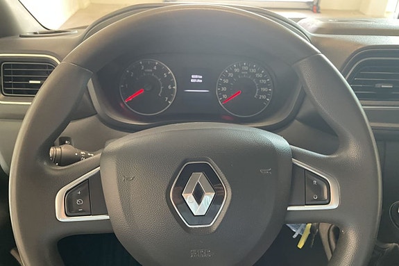 Renault Master 9 of 16