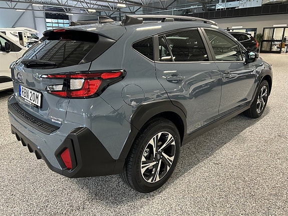 Subaru Crosstrek 4 of 24