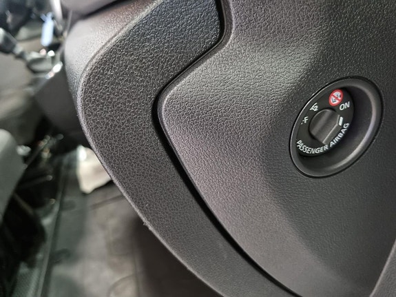 Renault Trafic 16 of 18