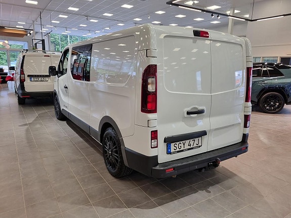 Renault Trafic 3 of 18