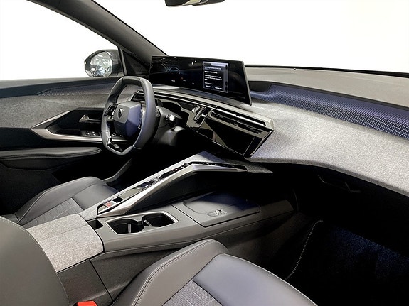 Peugeot 3008 13 of 17