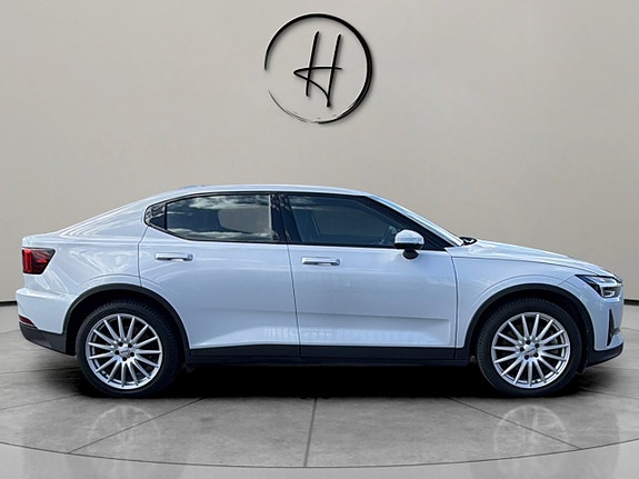 Polestar 2 7 of 30