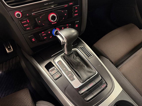 Audi A4 allroad 13 of 17