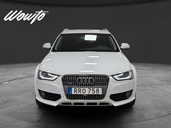 Audi A4 allroad 2 of 17